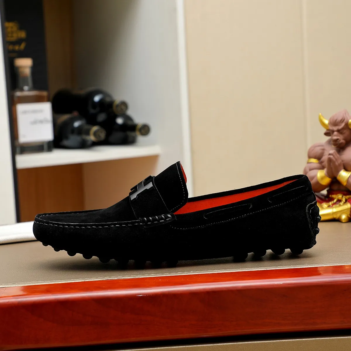 Men's shoes 💰380 🕷🕷【HERMES】Same style at Hermès counters 🇨🇳 Classic slip-on shoes 1:1 mold opening 💯 Original quality 🍓 Made of imported first-layer cowhide 🍅 pigskin lining 🌶🌶 Super high-end men's leather shoes 🇨🇳 Solid and stable, very special 🍇 Color, code number 38-44 (45.46/47 customized)...